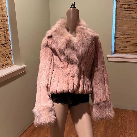 Sheri Bodell Jackets & Blazers - Sheri Bodell Long And Short Fur Genuine Rabbit Fur Jacket In Blush Size L